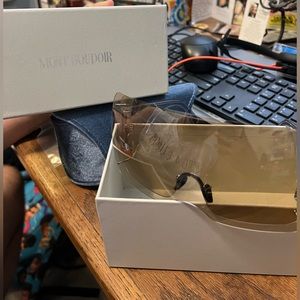 MontBoudoir Money shades